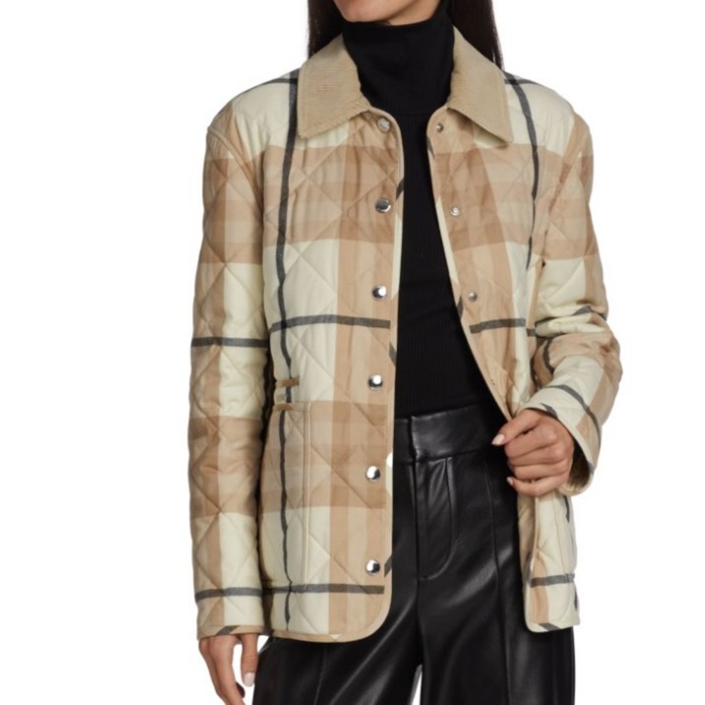 BURBERRY
Dranefeld Quilted Check Jacket Size Small